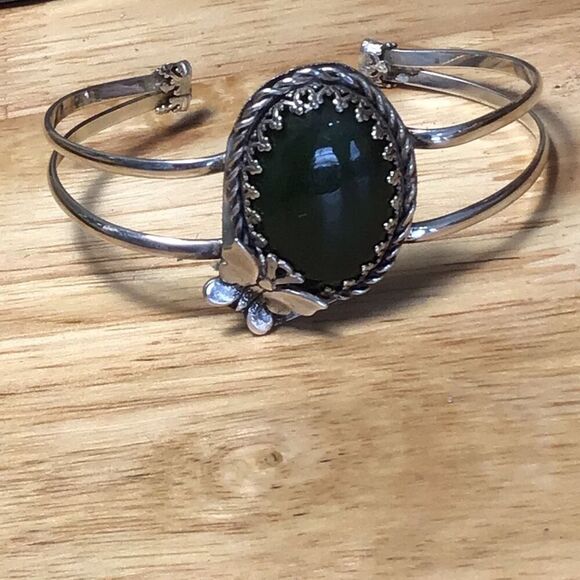 Bracelet, Jade and Sterling Silver Cuff Bracelet, NEW, Handmade